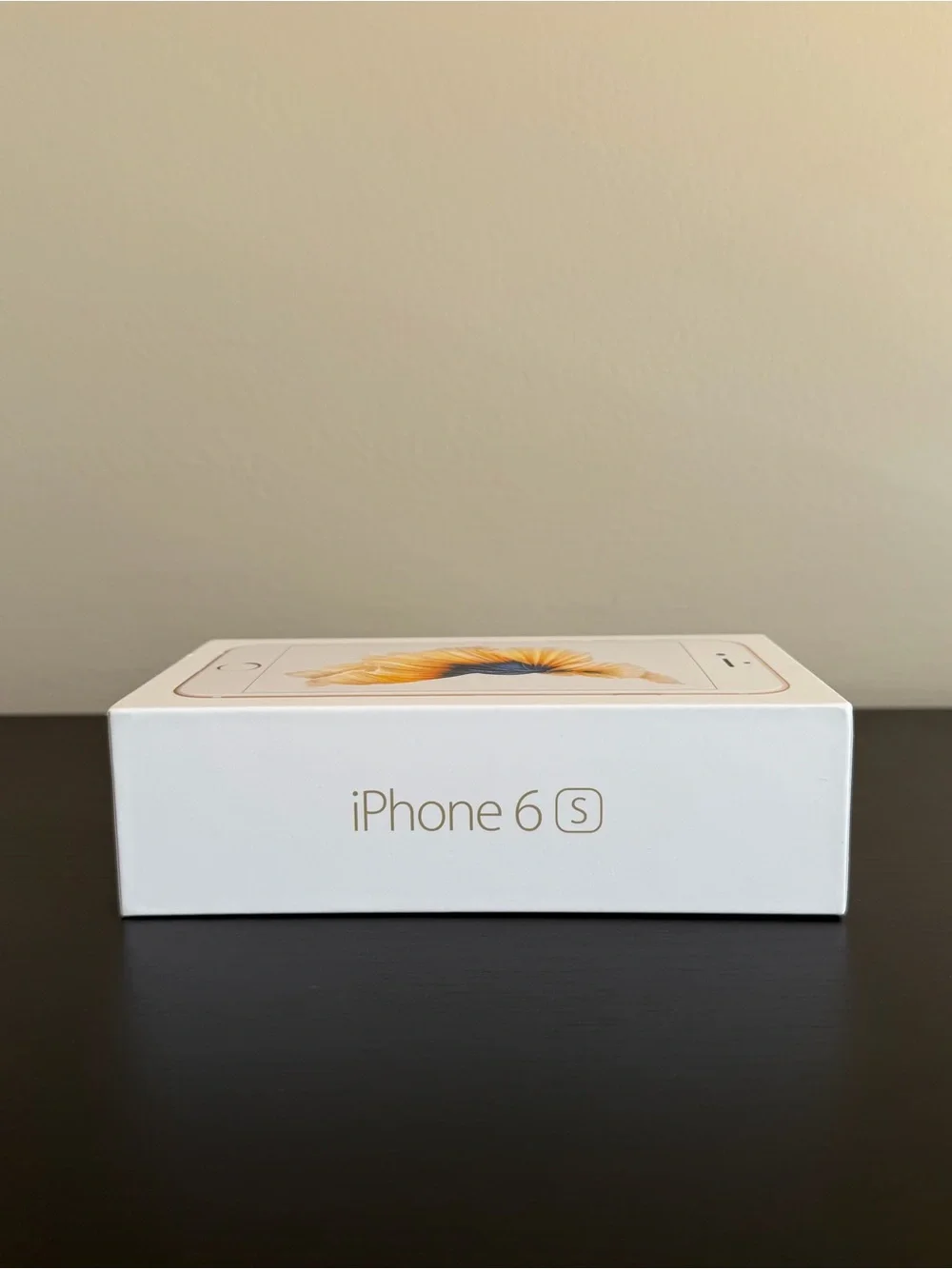 Apple iPhone 6s Gold Retail Box Only w/ Inserts 32GB - NO PHONE